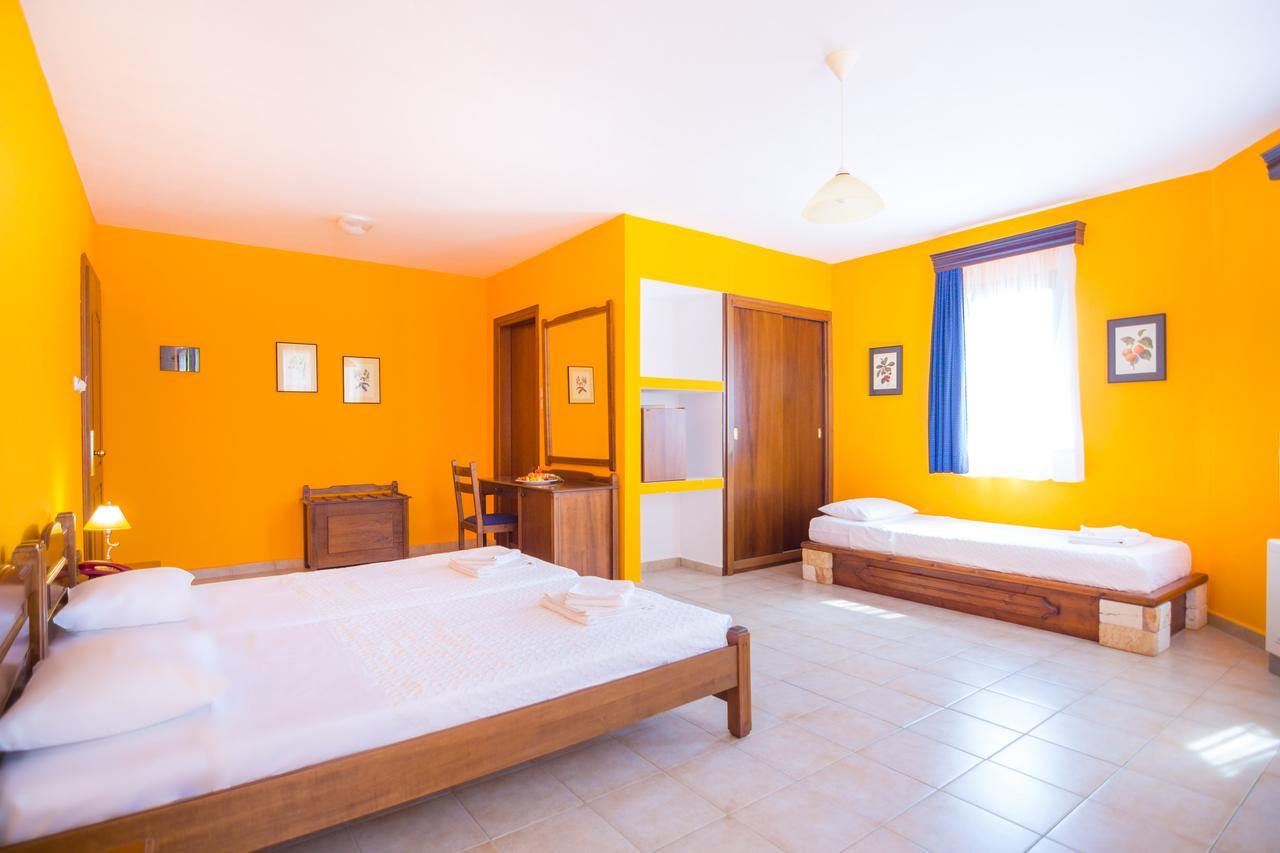 Filosxenia Roxani Country House Ξενοδοχείο Μαρωνεία Εξωτερικό φωτογραφία