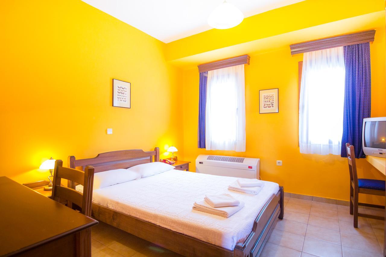 Filosxenia Roxani Country House Ξενοδοχείο Μαρωνεία Εξωτερικό φωτογραφία