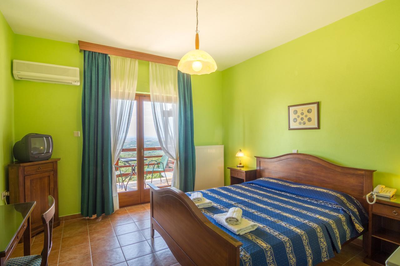 Filosxenia Roxani Country House Ξενοδοχείο Μαρωνεία Εξωτερικό φωτογραφία